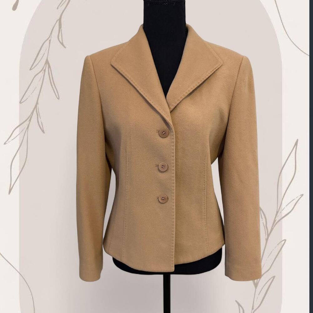 Tan button up‎ blazer